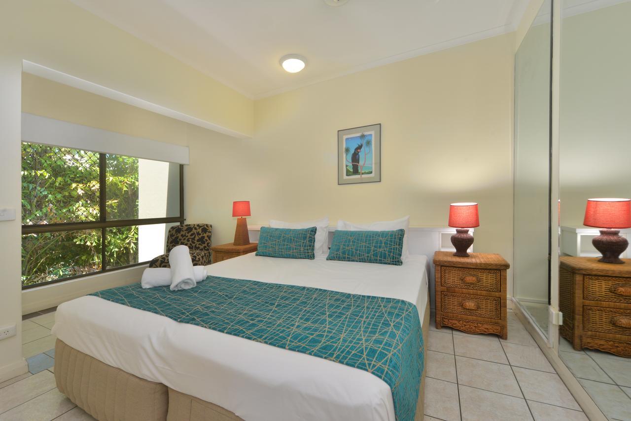 Driftwood Mantaray - Official Onsite Reception And Check In Aparthotel Port Douglas Exteriör bild